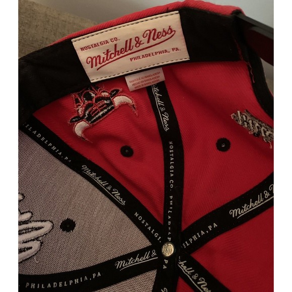 Mitchell & Ness Hardwood Classics 2015 Chicago Bulls Snapback Cap Windy City - Picture 7 of 12